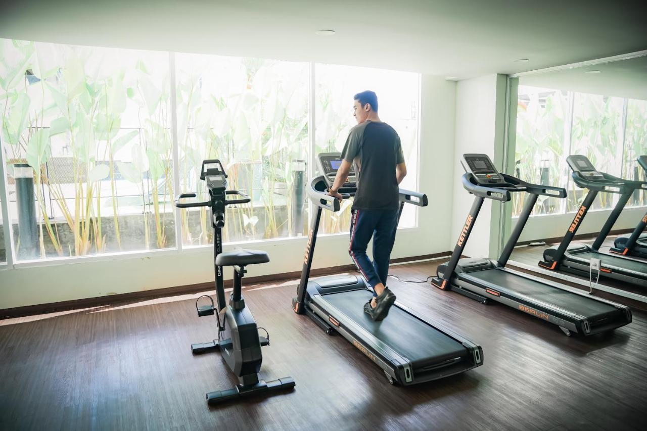 Luminor Hotel Purwokerto By Wh エクステリア 写真