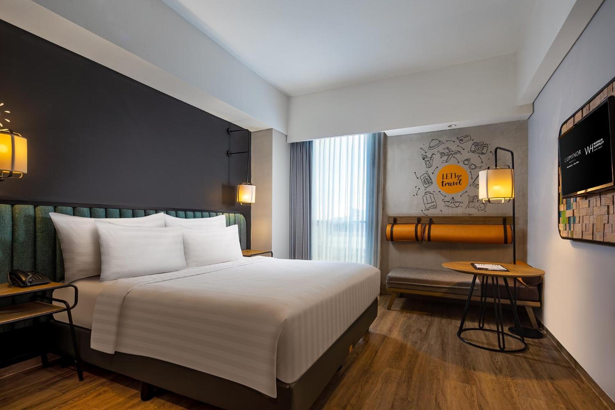 Luminor Hotel Purwokerto By Wh エクステリア 写真